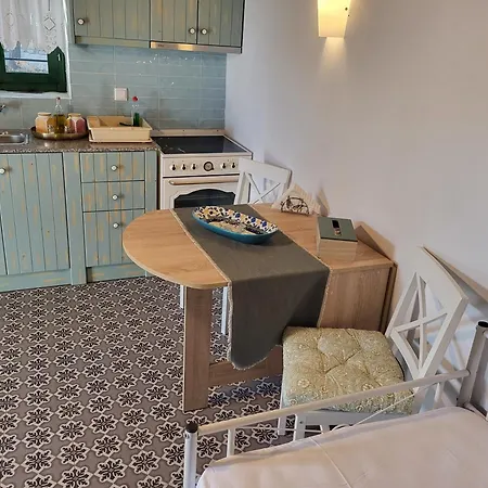 Holiday home Kaliva Astris